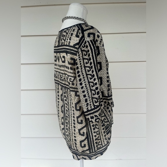 Pfeiffer Top - Picture 3 of 5